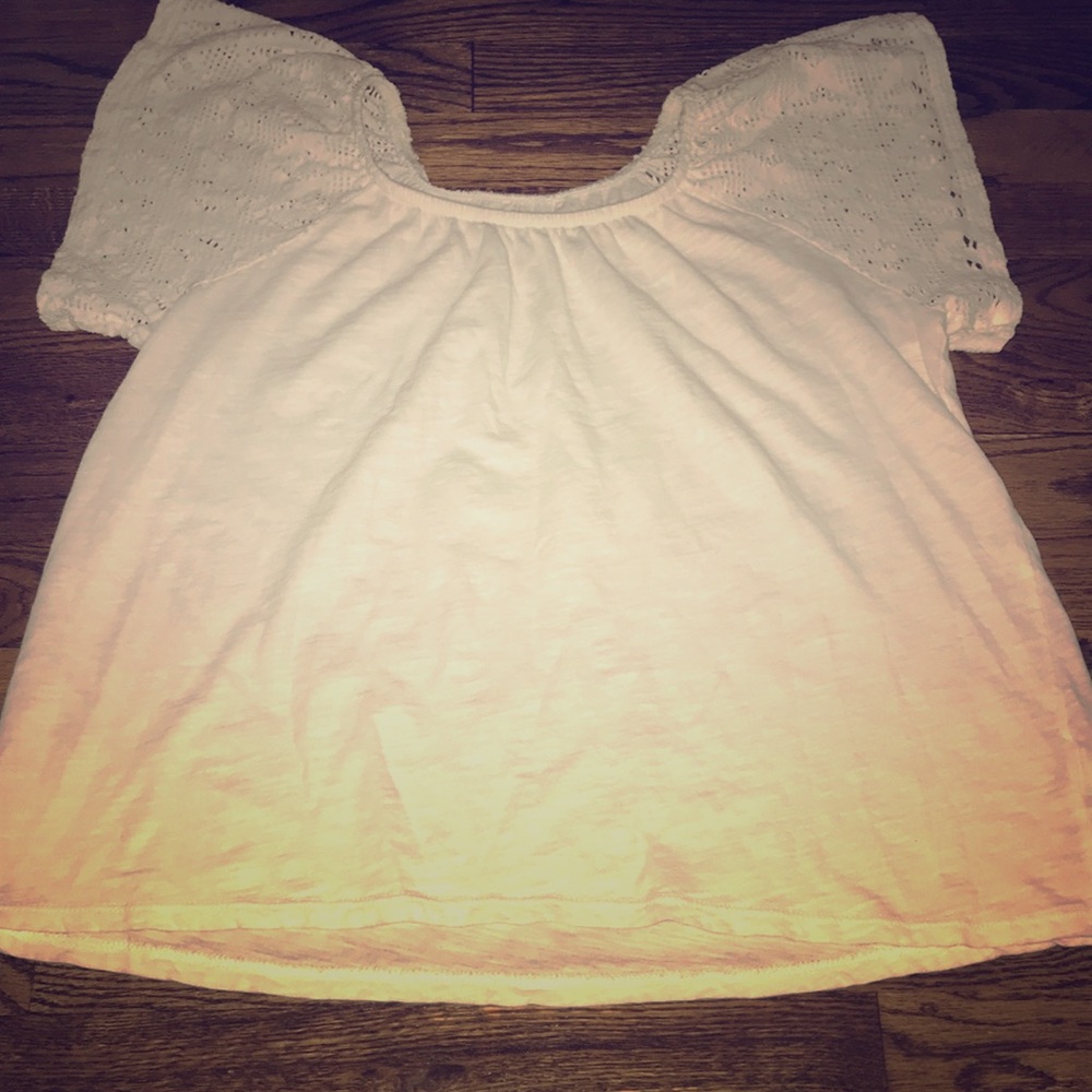 White shoulder shirt
